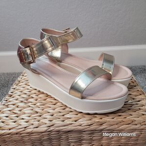 J. Adams Surf Platform Sandals for Women Gold Sz 10 Ankle Strap